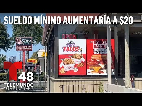 Trabajadores de restaurantes de comida rápida esperan aumento salarial en California